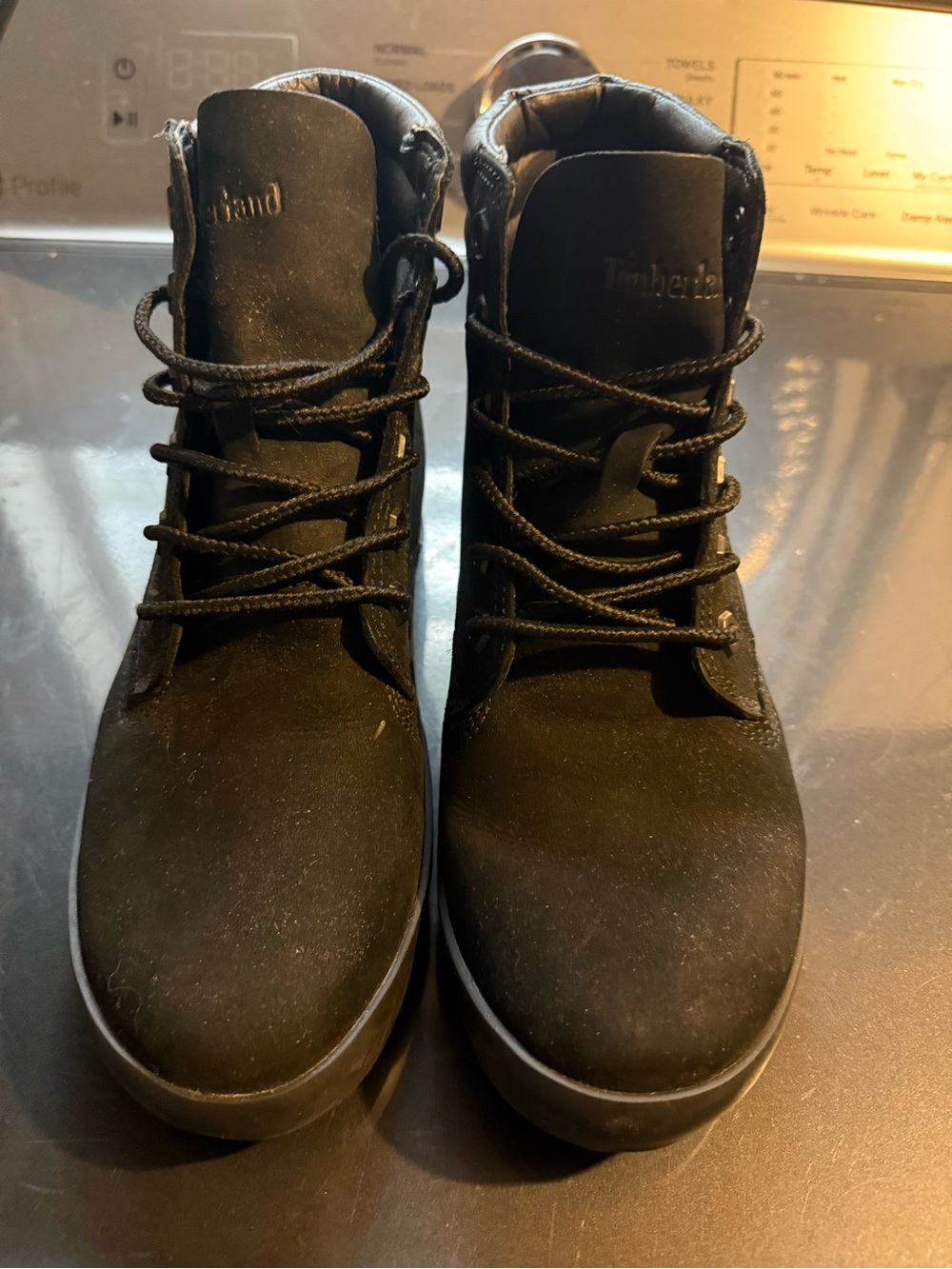 Timberland Black Lace-Up Suede Boots - Picture 1 of 3